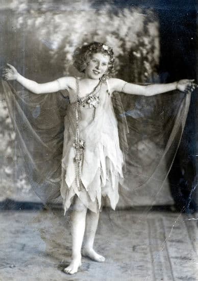 Winnie Dowie, Aged 11 - 1935 - Titania, Midsummer's Night Dream, Shakespeare.