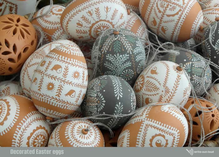 Scratch decorated Easter Eggs